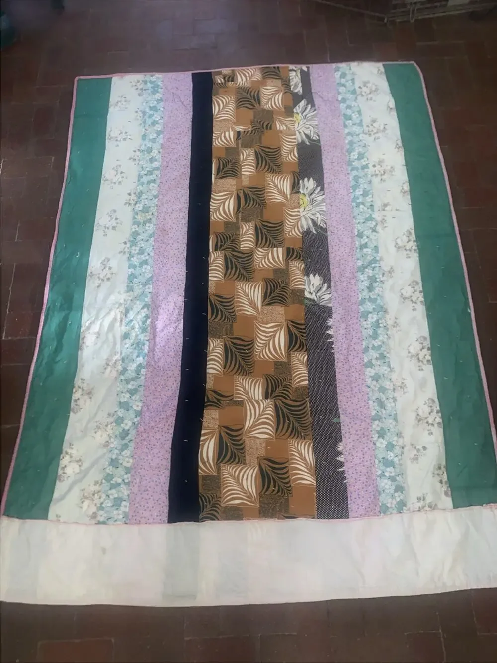 Vintage Handmade Hand Knotted Twin Sz Cotton Quilt Patchwork 77”x 58”